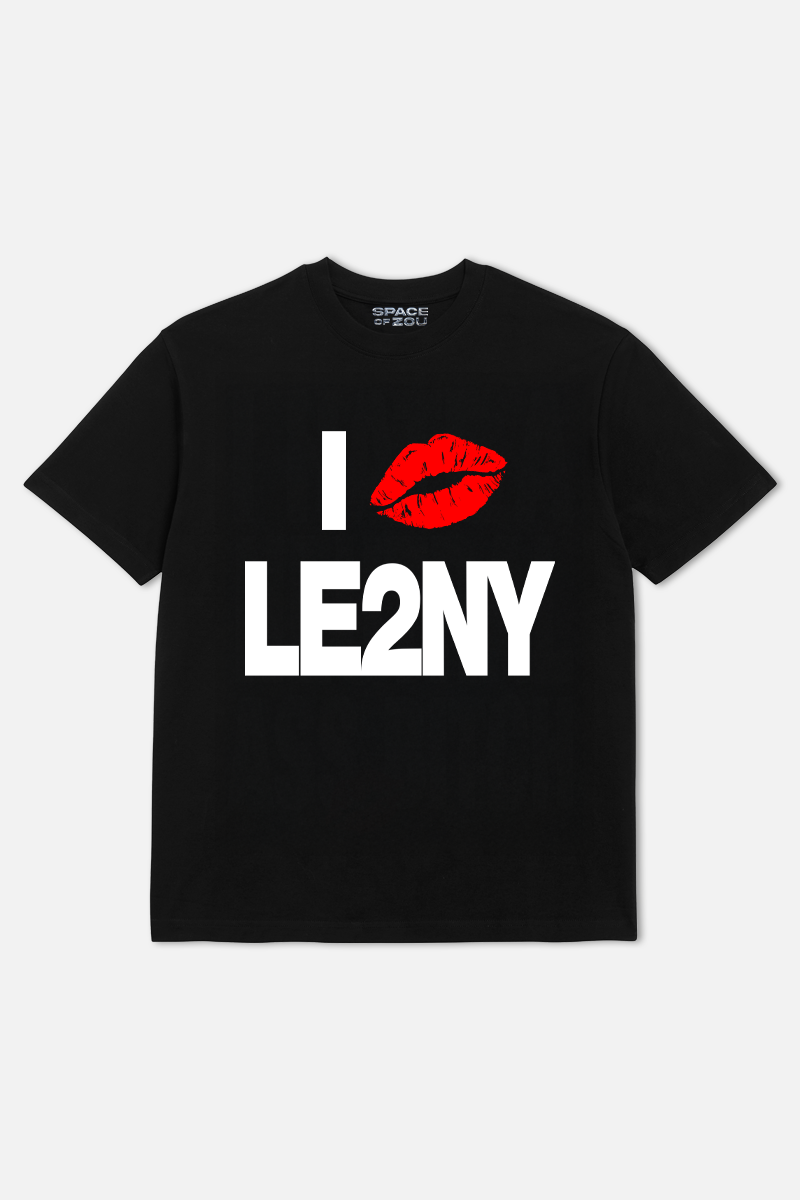 T-SHIRT I KISS LE2NY
